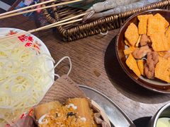 -萍姐火锅·公路夜市(武汉首店)