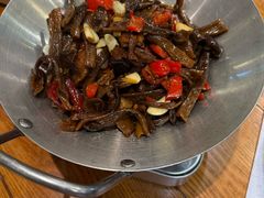 -黄泥岗·地道湖北菜(奥特莱斯店)