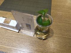 -西安大雁塔科技大学地铁站亚朵酒店