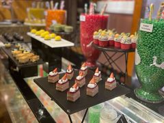-怡咖啡海鲜自助餐厅(浦东香格里拉店)
