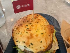-必胜客餐厅(昆百大泰业城店)