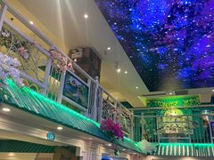 -巴特餐饮6加1音乐餐吧·新疆菜