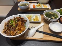 -熊吞·大碗丼烧肉饭(西市场嘉华店)
