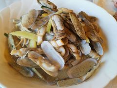 -天桥饭店·特色海鲜(金山嘴渔村店)