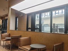 -M Stand(蓝色港湾店)