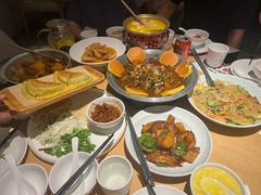 -关东小磨东北菜(上海长风大悦城店)
