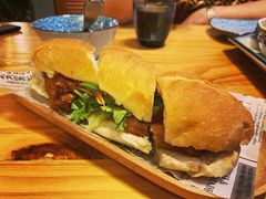 越南传统鸡肉法包-越美小馆·越南料理(曲江店)