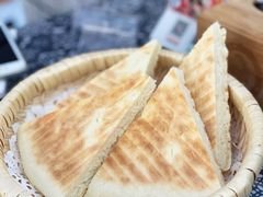 -八两八金·莱芜特色炒鸡(市南漳浦路店)