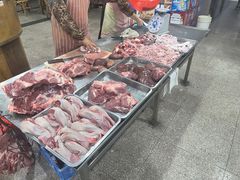 -标记美食新鲜猪杂(兴南大道店)