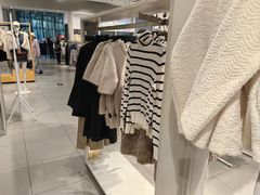 -H&M(鹏欣水游城店)