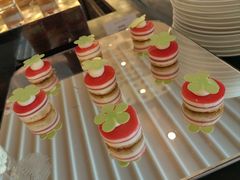 -圣丰索菲特·2 On 988 Café 自助餐厅