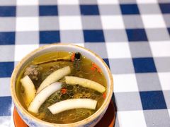 椰子炖乌鸡-小粤楼·怀旧粤菜(万辉国际广场店)