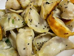 锅贴-金源汤包(育新东路店)