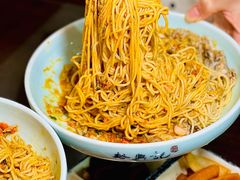 -裕兴记•蟹黄面馆(人民广场店)