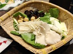 -金陵饭店 56F 家·海鲜火锅餐厅