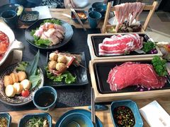 -湊湊火锅·茶憩(上海合生汇店)