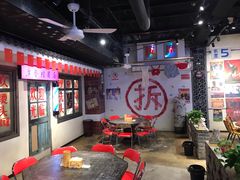 大堂-马路牙子地桌烤肉(工体店)