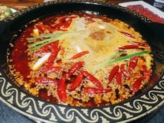 -临江门重庆老火锅(德新里店)