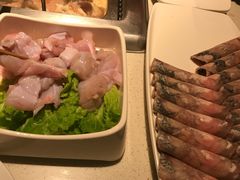 -海底捞火锅鲜切牛肉主题店(长寿路店)