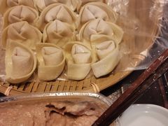 刀鱼馄饨-老半斋(福州路店)