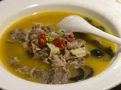 酸汤肥牛-小巷餐厅(五大街店)