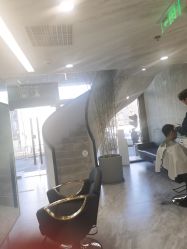 -简法造型·品牌形象店