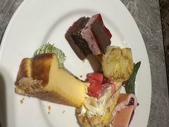 -松咖啡自助餐厅·松北香格里拉