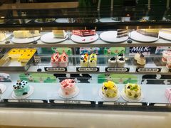 -焙丽拾光(麦凯乐直营店)