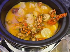 -荣誉海鲜酒楼(海湾店)