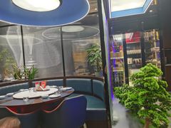 -湖畔鲁菜·二十年老字号餐厅(大明湖店)