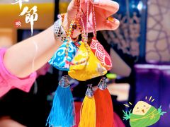 -耶里夏丽·新疆菜·家庭聚场(百联中环购物广场店)