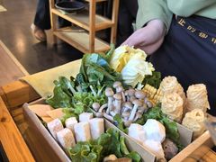-烹然四季椰子鸡火锅(团结湖总店)