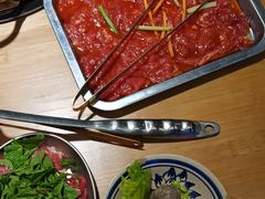 -洱火云南酸菜牛肉火锅(石景山当代商城店)