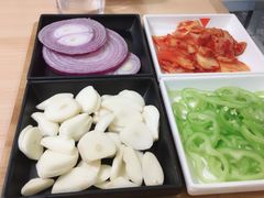 小菜一碟-千纸鹤嫩汁烤肉(西大直街店)