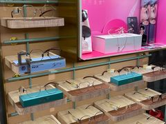 -MUJOSH木九十眼镜(月星环球港B1店)