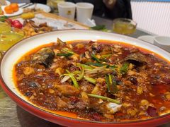 -巴特餐饮6加1音乐餐吧·新疆菜