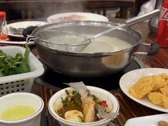 -正能量脆肉鲩火锅