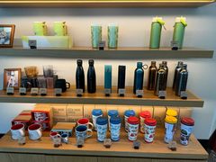 -星巴克臻选(湖滨道店)