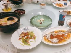 -沪华海鲜大酒楼(南汇店)