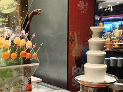 -四海一家自助餐(益田假日广场店)