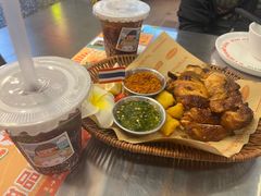 -小小集渔·泰式大排档(太古里香槟店)