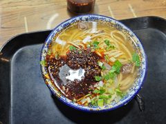 -陇上全荟兰州传统牛肉面(延吉路店)