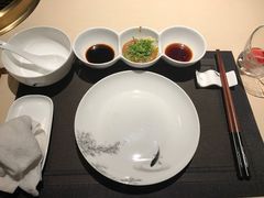 -余欢领鲜火锅(新街口店)