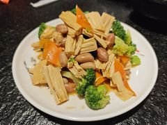 -老北京胡同味道二荤铺(酒仙桥店)