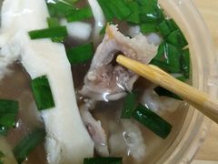 牛欢喜-牛师傅广式药膳牛骨汤美食(江南西店)
