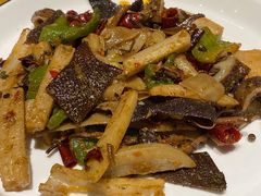 椒香炒牛肚牛舌-十三式重庆江湖菜(金茂览秀城店)