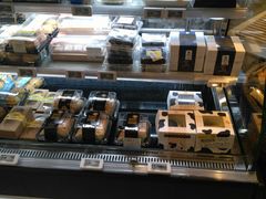 面包甜点陈列柜-盒马鲜生(悠方店)