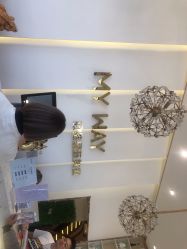 -MY WAY SALON