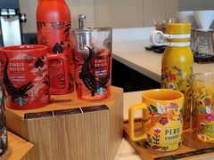 -星巴克臻选(郑州中原万达店)
