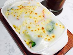 芝士焗海鲜饭-卡朋西餐(较场西路店)